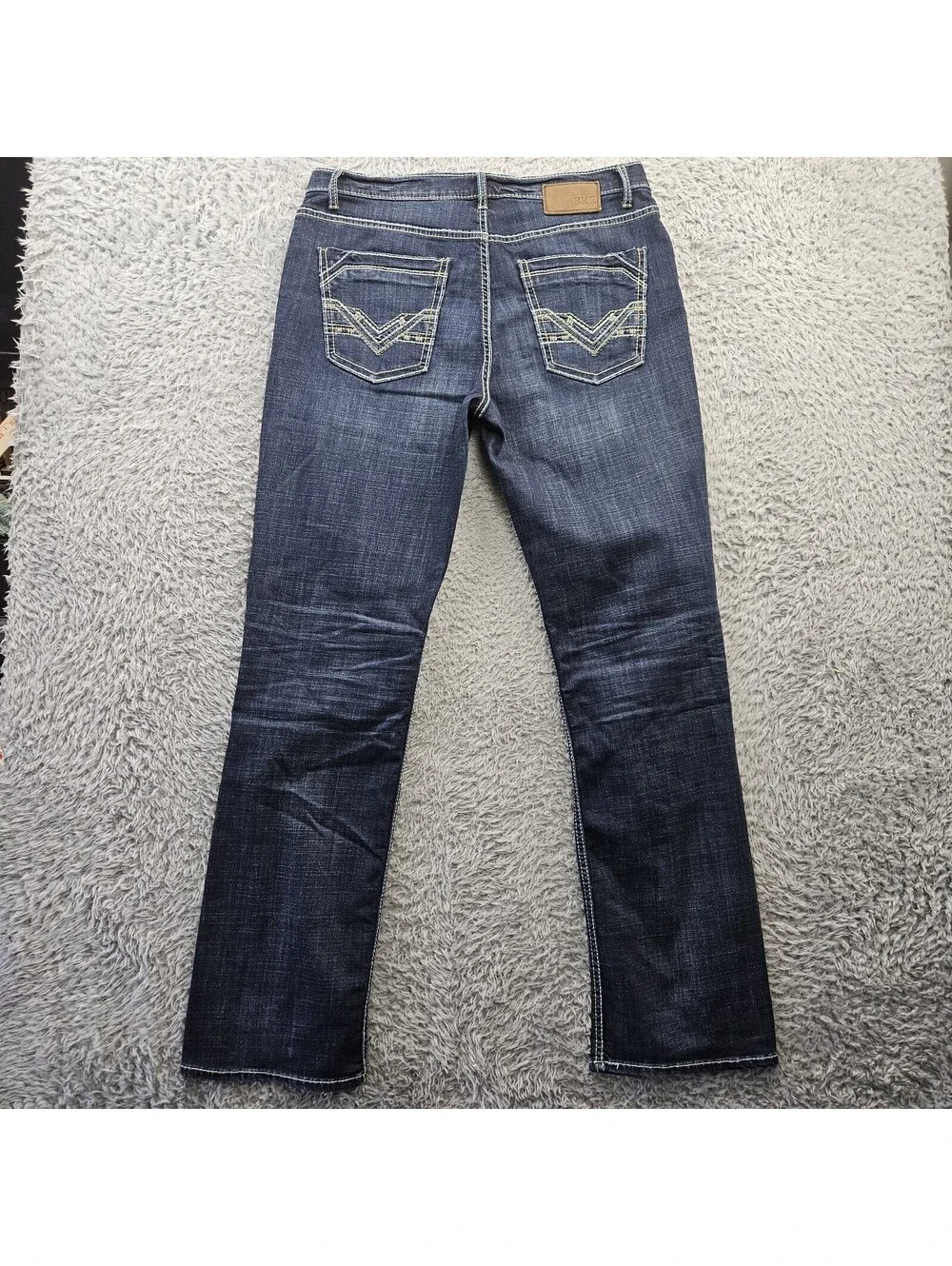 BKE TYLER Jeans Men Straight Leg 36L (Fits 36x34) Whiskering Fades Stretch Denim
